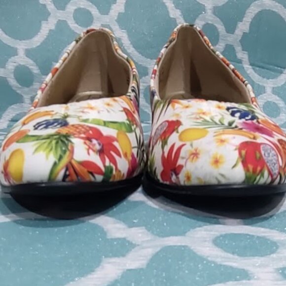 SOFT STYLE HUSH PUPPIES LOW HEEL PUMP TROPICAL FRUIT PRINT SUMMER SIZE 7 1/2 - Picture 9 of 11